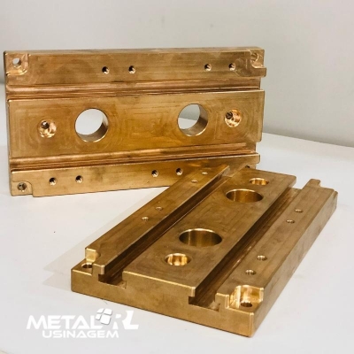 Indústria Metalúrgica METALRL - Usinagem de Peças